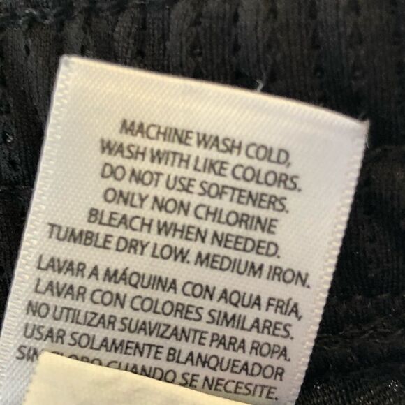 Danskin Shorts black with white stripe draw string Small(4-6) - Picture 4 of 5